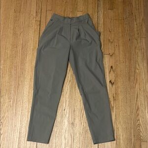 Lululemon Essential High Rise Trouser (Carbon Dust)